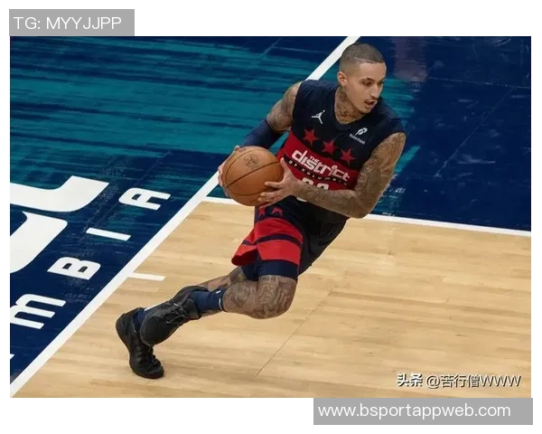 尼克斯全员发力半场领先黄蜂25分哈特表现出色三球状态低迷 尼克斯全员发力半场领先黄蜂25分哈特表现出色三球状态低迷