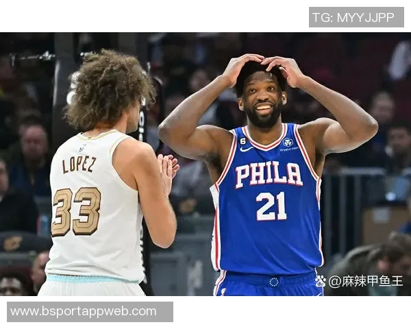 小香农替补出战17分钟狂砍18分全场7投全中展现超强实力